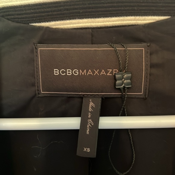 BCBG MaxAzria black and white striped blazer sz xs - Picture 3 of 4